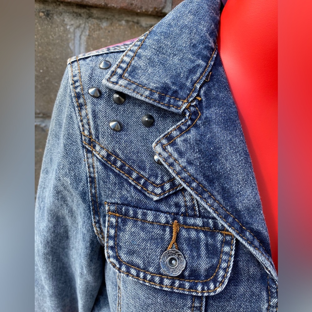 NWT FRIDA Jean Jacket - Picture 3 of 6